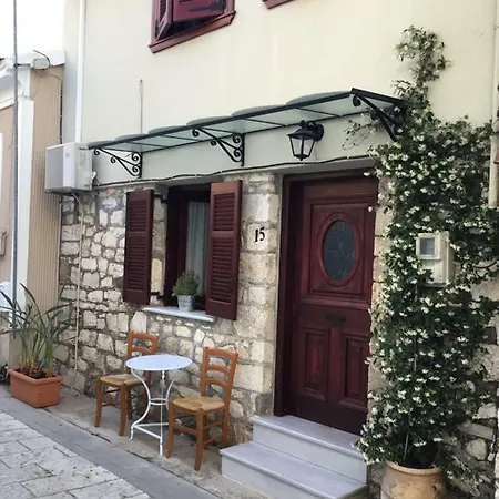 Cabernet * Lefkada City